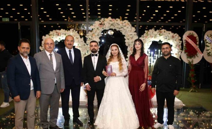 Kavaz ailesinin mutlu günü