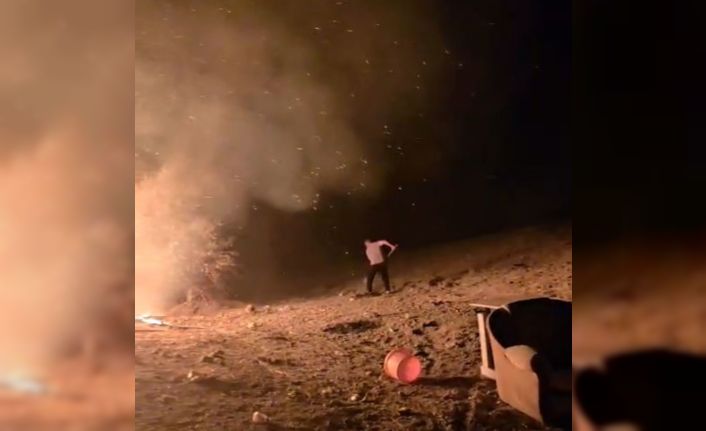 Kavun satış tezgahı alevlere teslim oldu