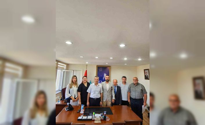 Kaymakam Orhan başarılı personeli ödüllendirdi