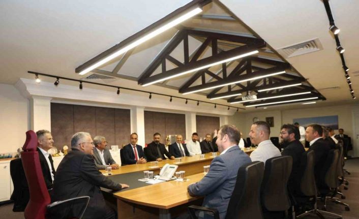 Kayseri Büyükşehirden spora destek