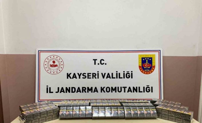 Kayseri’de 3 farklı tırdan 770 paket kaçak sigara ele geçirildi
