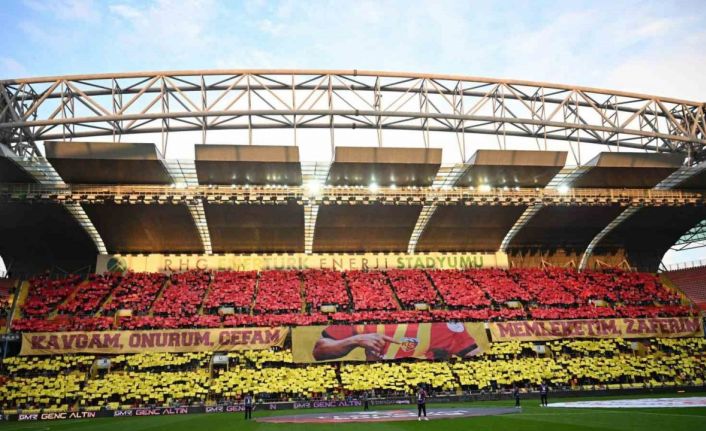 Kayserisporlu taraftarlardan Galatasaray maçına yoğun ilgi