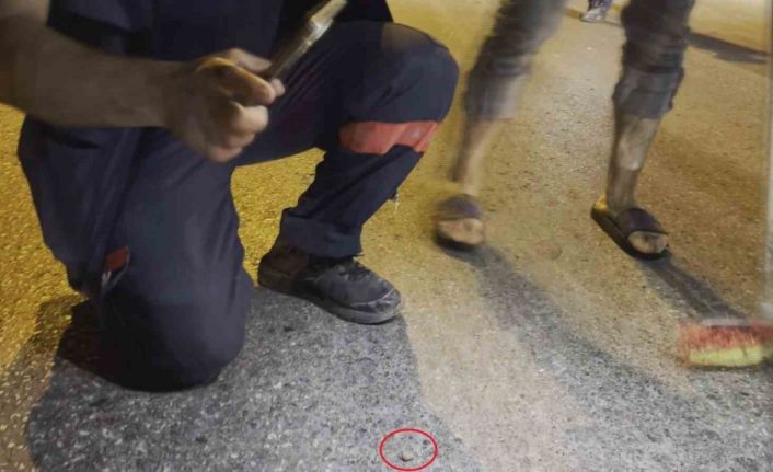 Kazada kopan parmağı gece karanlığında arayarak buldular