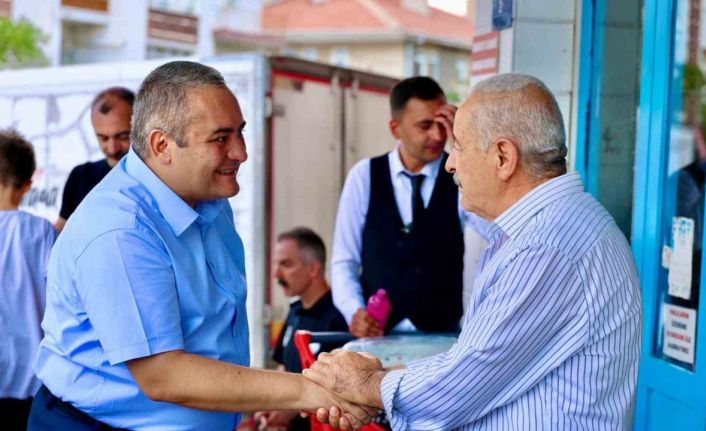 Keçiören Belediye Başkanı Özarslan Keçiören esnafının yanında