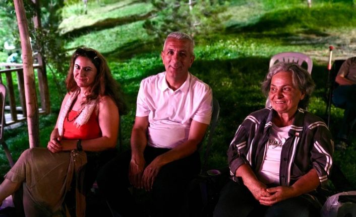 Keçiören’de açık hava sineması etkinliği düzenlendi