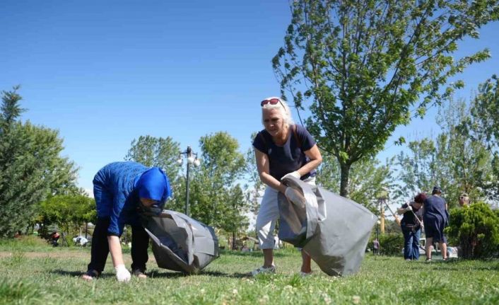 Kent konseyi temiz Düzce için kolları sıvadı