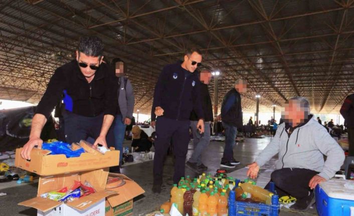 Kepez’de 83 seyyar satıcıya 104 bin 27 TL para cezası