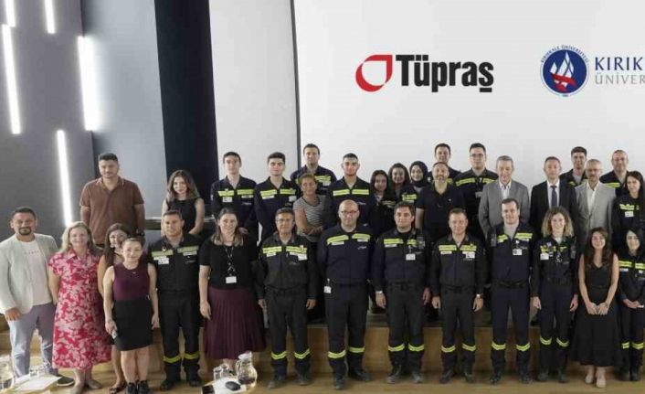 Kırıkkale Üniversitesi ve Tüpraş iş birliğiyle gerçekleşen Temel Rafinericilik Staj Programı ilk mezunlarını verdi