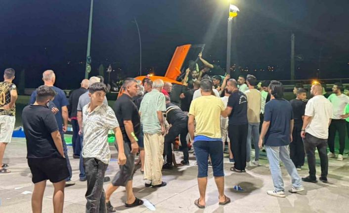 Kırıkkale’de otomobil ile ticari taksi çarpıştı: 2 yaralı