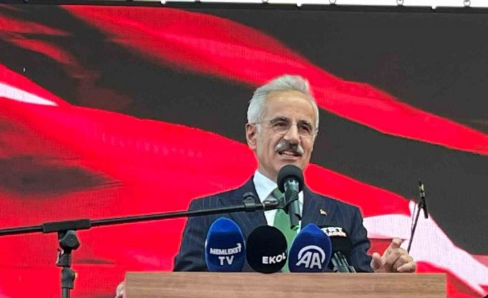 Kırşehir’de Neşet Ertaş Anma Programı ve Bulgur Festivali’nde renkli görüntüler yaşandı