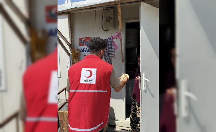 Kızılay’dan konteyner kentteki depremzedelere kahvaltılık desteği