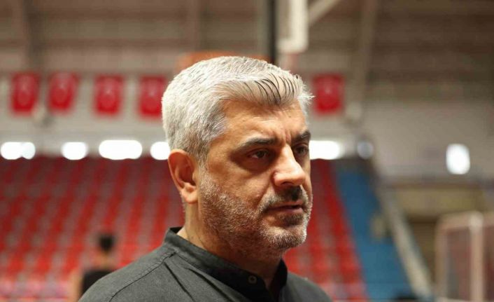 Kocaeli BŞB Kağıtspor, bir yıl aradan sonra TBL’de