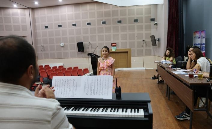 Kocaeli Büyükşehir Konservatuvarı yeni yeteneklerini arıyor