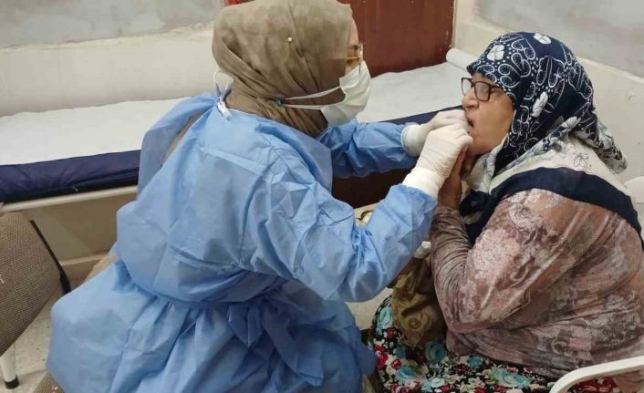 Kocagür’de diş taraması yapıldı