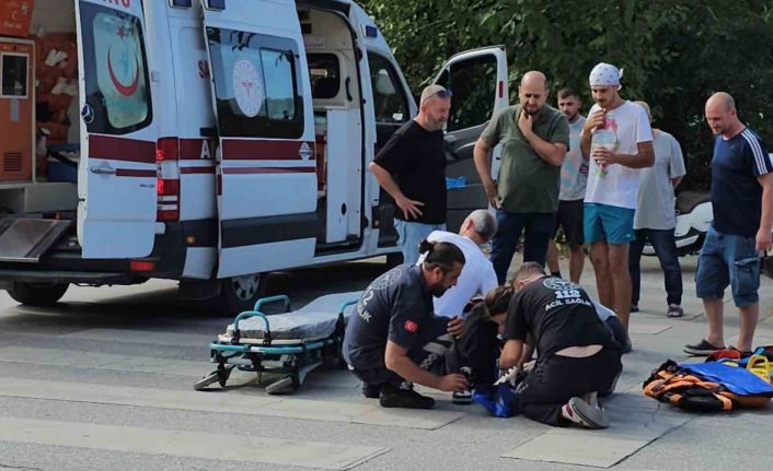 Kontrolden çıkan motosikletten düşen sürücü yaralandı