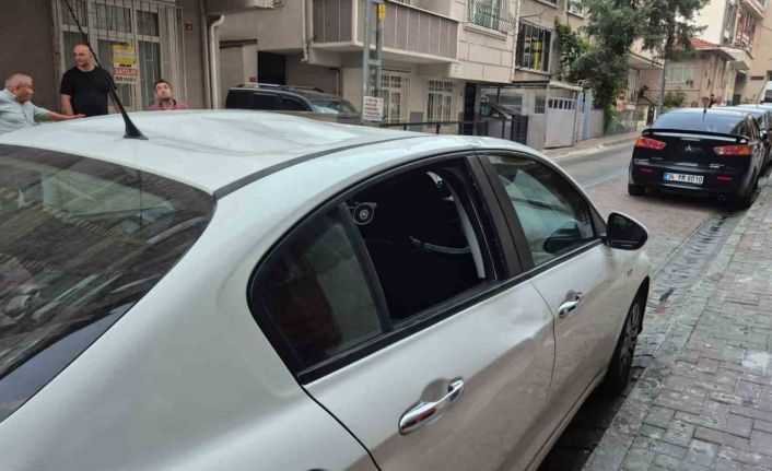 Küçükçekmece’de ailesini rehin alan şahıs 3. kattan aşağı atladı