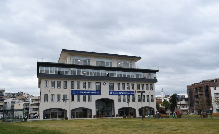 Kuşadası Belediyesi’nden su kesintileri için ASKİ’ye başvuru çağrısı