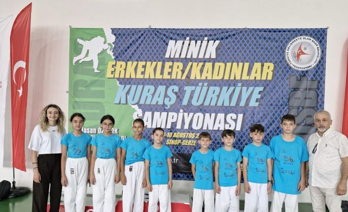 Kütahya Belediyesporlu sporculardan Türkiye Şampiyonası’nda başarı