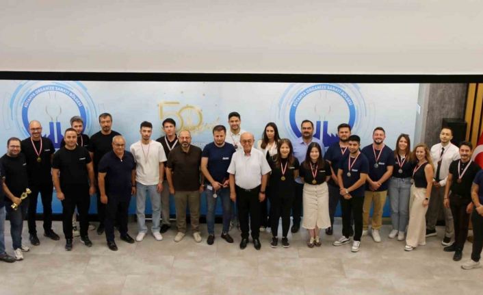 Kütahya’da OSB Firmalar Arası Voleybol Turnuvası sona erdi