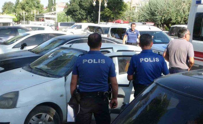 Malatya’da 70 yaşındaki adam park halindeki araçta ölü bulundu