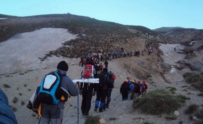 Malazgirt Zaferi’nin 954. yılı için Süphan Dağı’na tırmanış gerçekleştirilecek