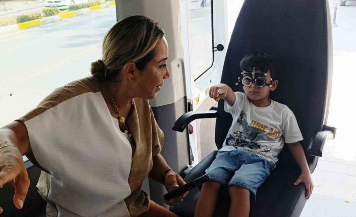 Manavgat’ta ücretsiz göz taraması yapıldı