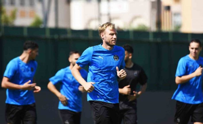 Manisa FK, rejenerasyon antrenmanı ile günü tamamladı