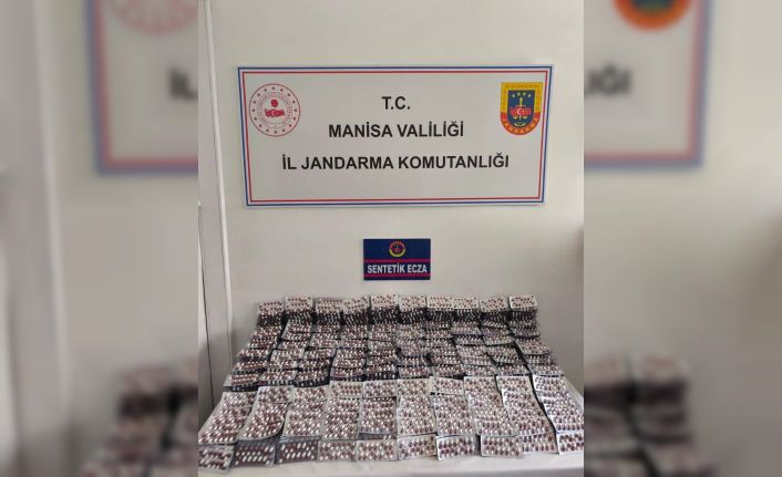 Manisa’da 19 bin 376 sentetik hap ele geçirildi