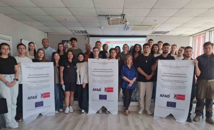 Manisa’da gençler Youthpass aldı