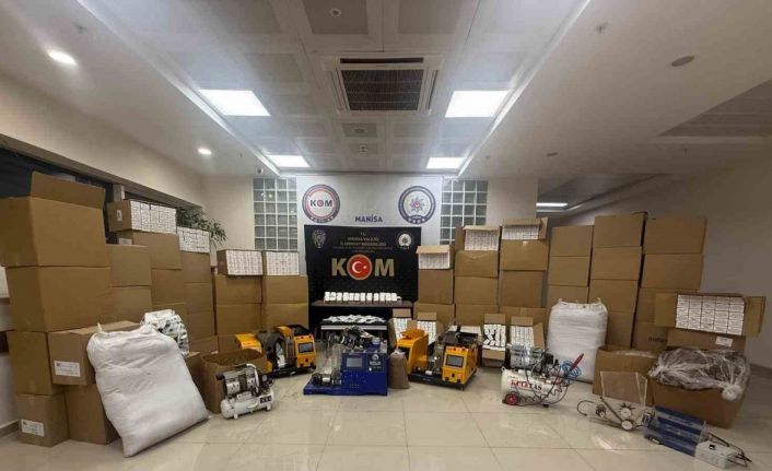 Manisa’da kaçak tütün operasyonu: 430 bin boş makaron ele geçirildi
