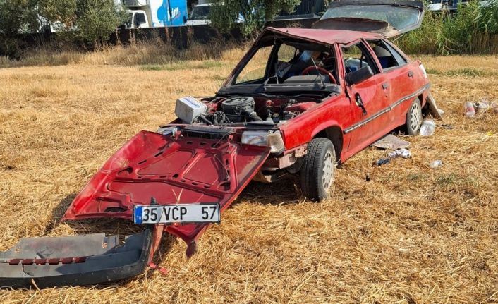 Manisa’da tarlaya uçan otomobilin sürücüsü hayatını kaybetti