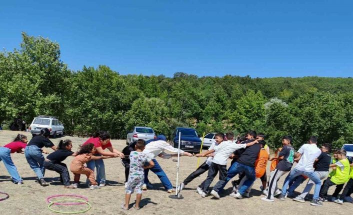 Manyas İlçe Müftülüğü yıl sonu şenliği coşkuyla kutlandı