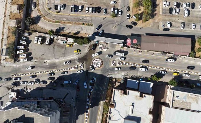 Mardin Eğitim ve Araştırma Hastanesi kavşağında düzenleme çalışmaları tamamlandı