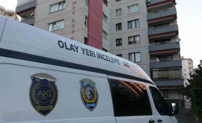 Marketten döndüğünde eşini ölü buldu