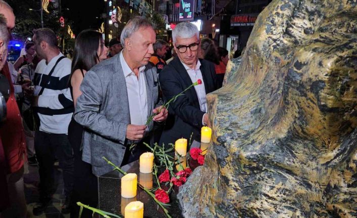 Marmara Depremi’nde hayatını kaybedenler Avcılar’da anıldı