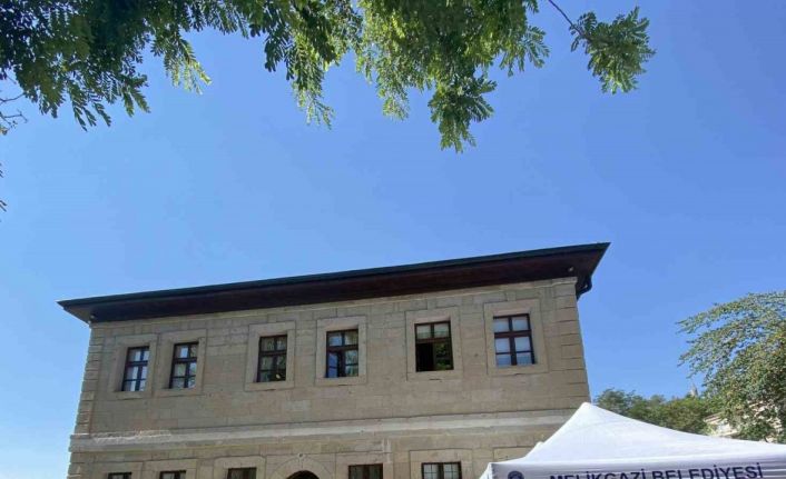 Melikgazi Belediyesi Sağlıklı Yaşam ve Farkındalık Kampı için başvurular başladı