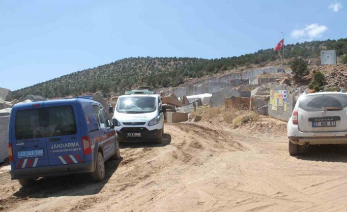 Mermer bloğunun altında kalan mühendis hayatını kaybetti
