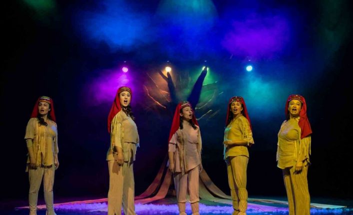 Mersin Büyükşehir Belediyesi Şehir Tiyatrosu’na uluslararası 2 ödül