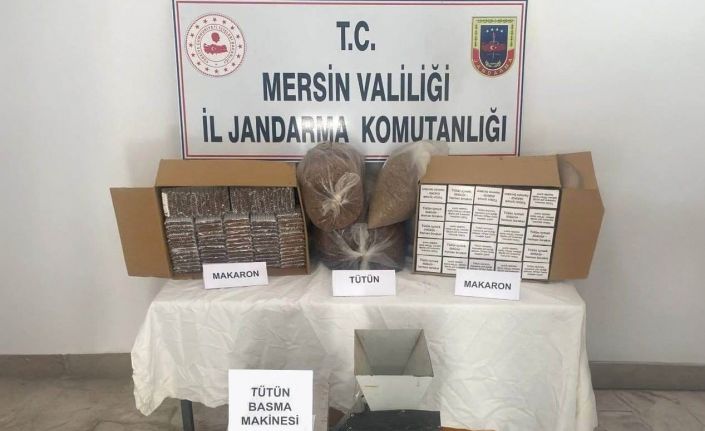 Mersin’de makaron kaçakçılığı yapan 2 şüpheli yakalandı
