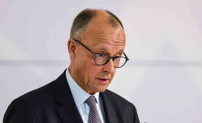 Merz: "Alman hükümeti Gazze Şeridi’nde kullanılabilecek hiçbir askeri teçhizatın İsrail’e ihracatına ikinci bir emre kadar izin vermeyecek"