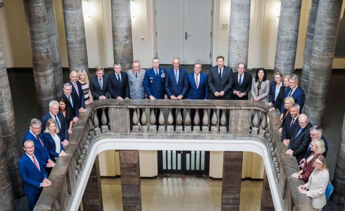 Merz: "Almanya NATO’da en güçlü orduya sahip olması gereken bir ülkedir"