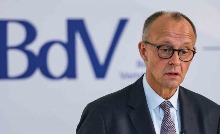 Merz’den Almanya’nın İsrail’e silah ihracatını durdurmasına ilişkin eleştirilere yanıt