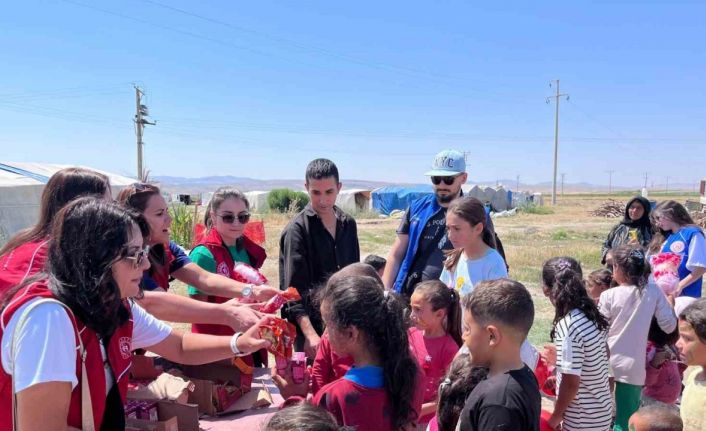 Mevsimlik işçilerin çocukları unutulmaz bir gün yaşadı