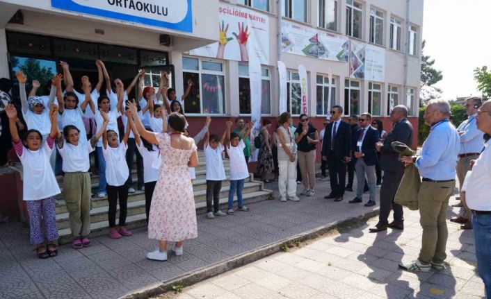 Mevsimlik tarım işçilerinin çocuklarına sağlık taraması