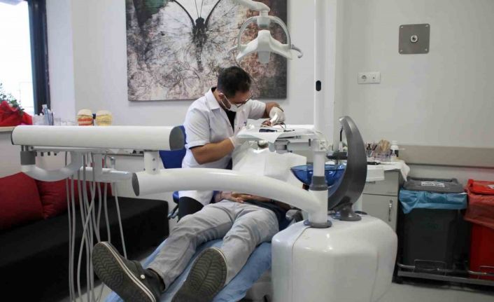 Midyat Ağız ve Diş Sağlığı Merkezinde modern protez uygulamaları yapılmaya başlandı