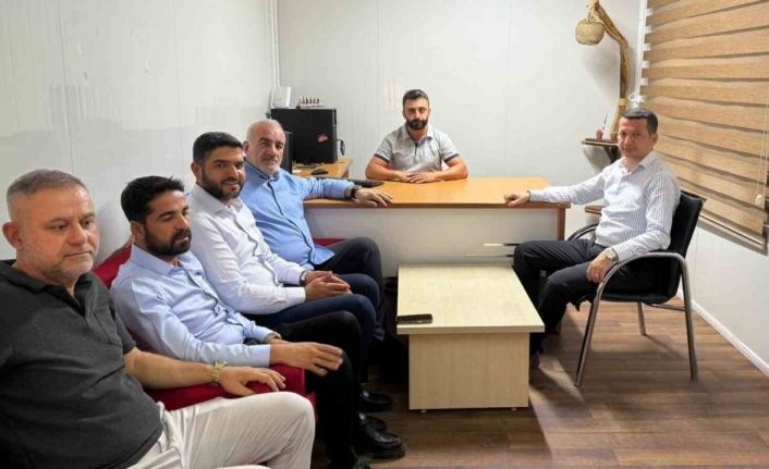 Milletvekili Hüseyin Özhan’dan İHA Adıyaman Bürosuna ziyaret