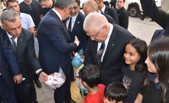 Milli Savunma Bakanı Yaşar Güler Şırnak’ta ziyaretlerde bulundu