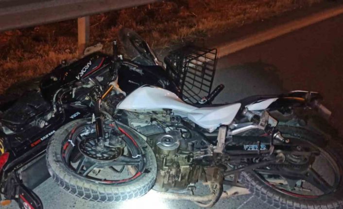 Motosiklet ile elektrikli bisiklet çarpıştı: 2 ağır yaralı