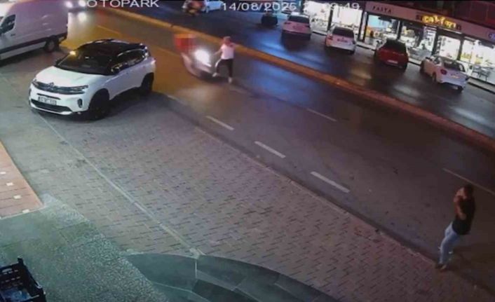 Motosikletli vatandaşa çarptı