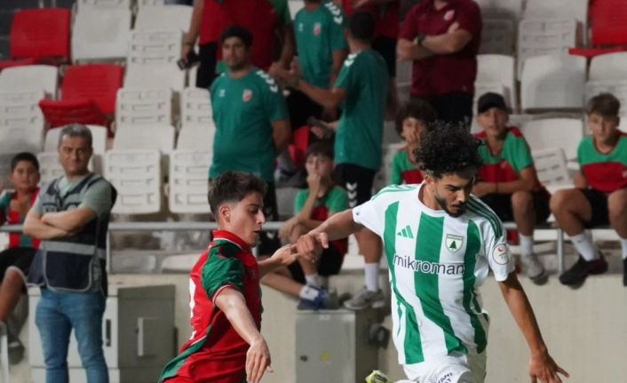 Muğlaspor, hazırlık maçında Karşıyaka’ya 1-0 mağlup oldu